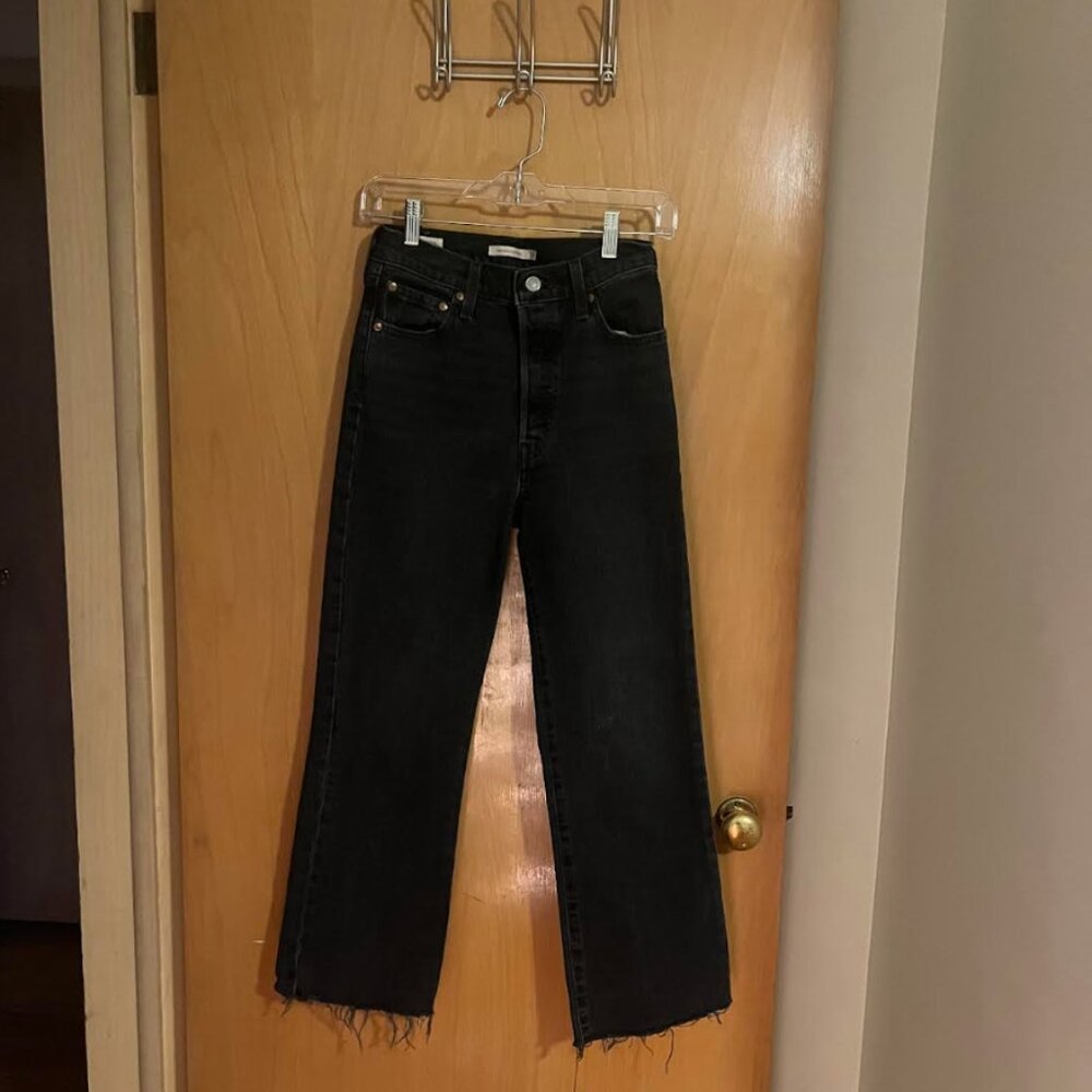 Levi's Ribcage Crop Bootcut Jean